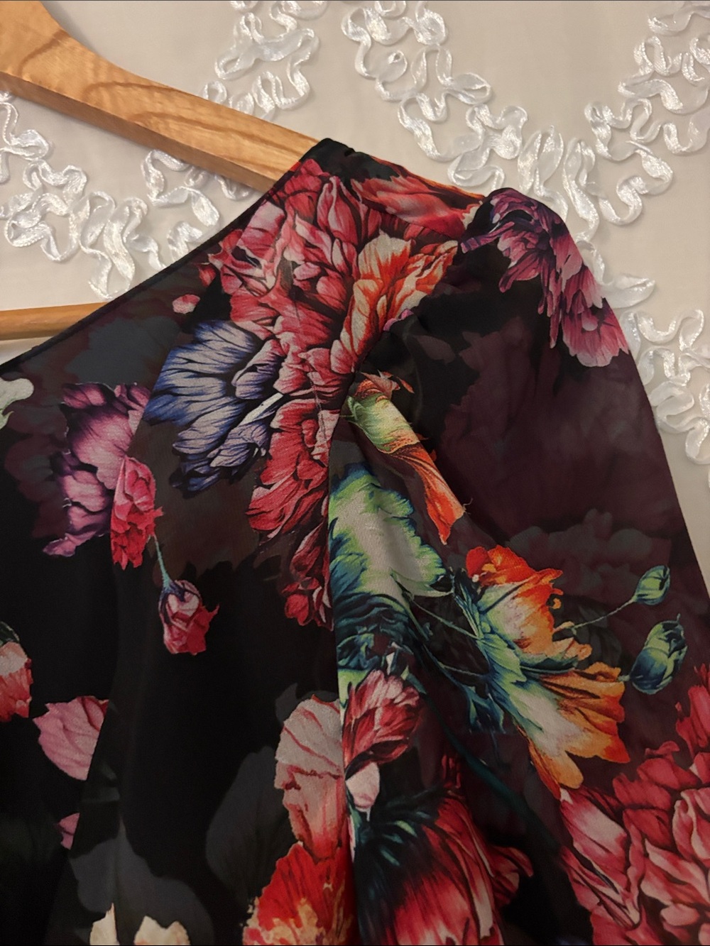 Black Floral Long-Sleeve Mini Dress - Picture 4 of 13